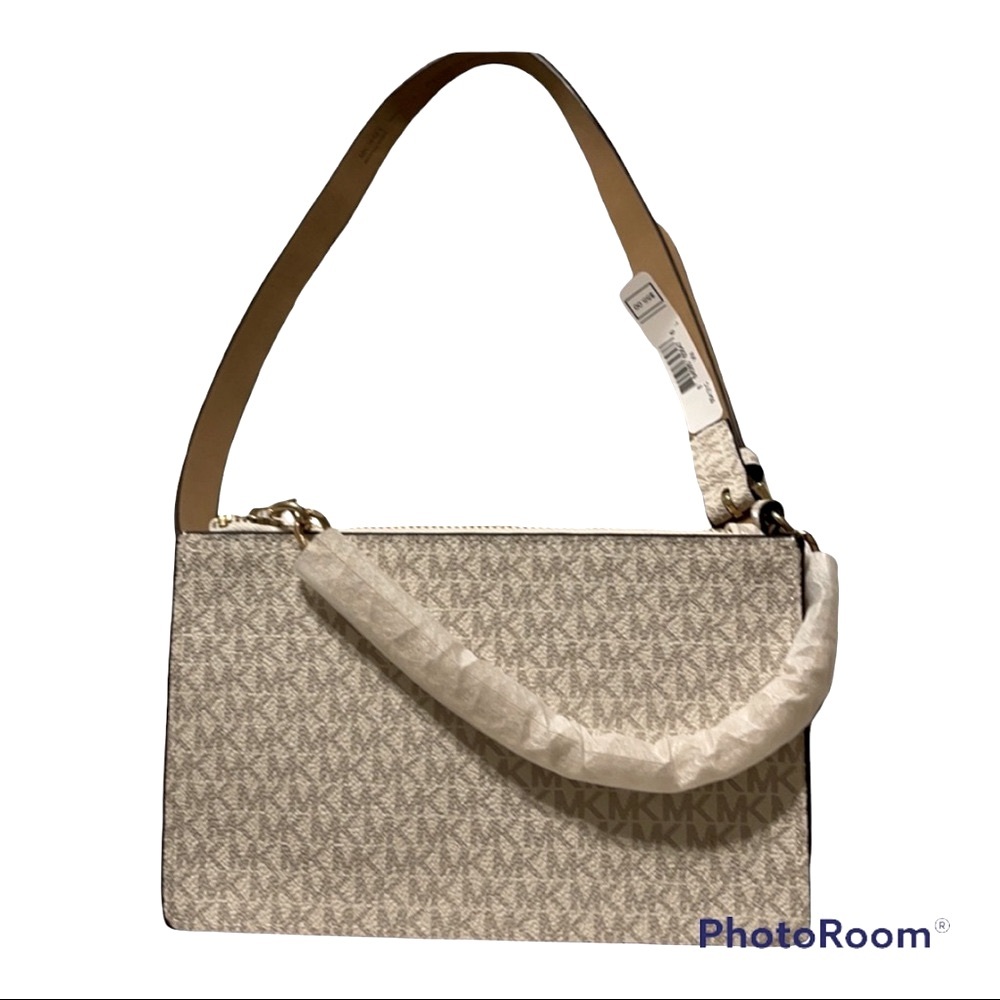 Michael Kors MK Signature Fanny Pack Belt Bag Vanilla Large
